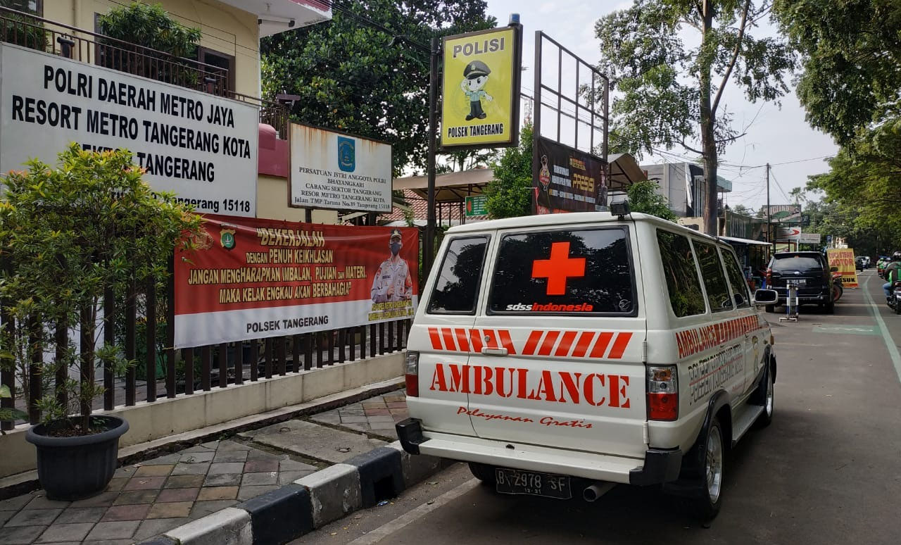 Polsek Tangerang Siapkan Layanan Mobil Ambulans Gratis untuk Warga