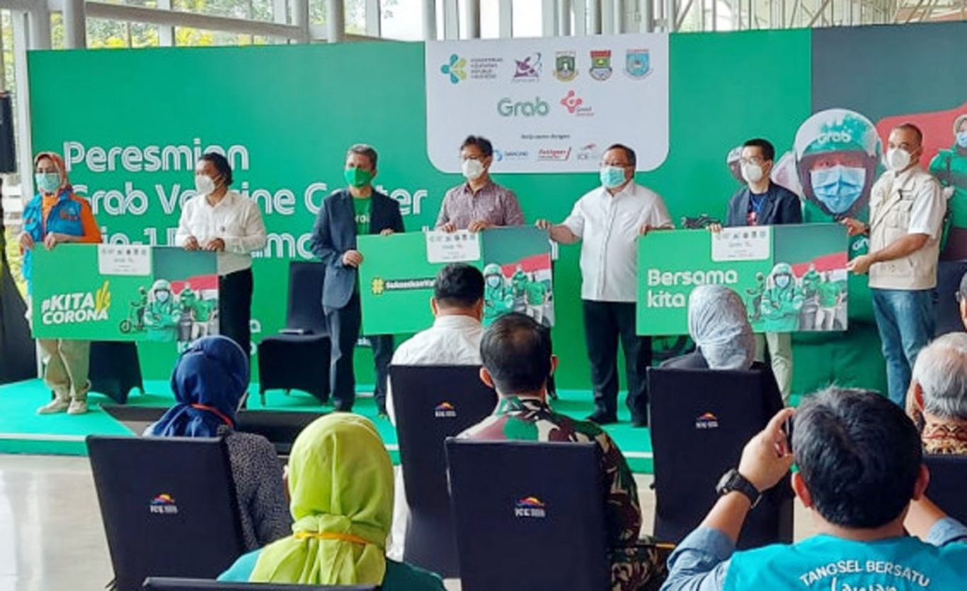 Menteri Kesehatan Meresmikan Pusat Grab Vaccine Center 3 in 1 Pertama di Indonesia