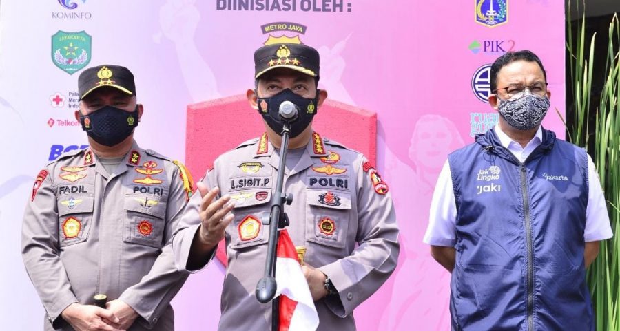 Kapolri Luncurkan Gerakan Vaksinasi Merdeka untuk Capai Target di Hari Kemerdekaan