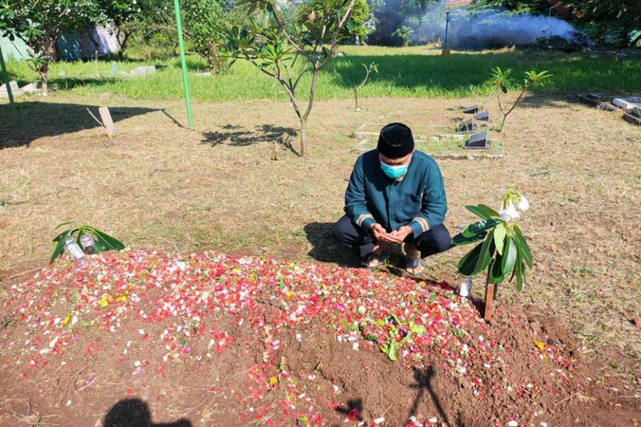 DPRD Kota Tangerang Turut Berduka Cita atas Wafatnya KH Edi Junaedi Nawawi