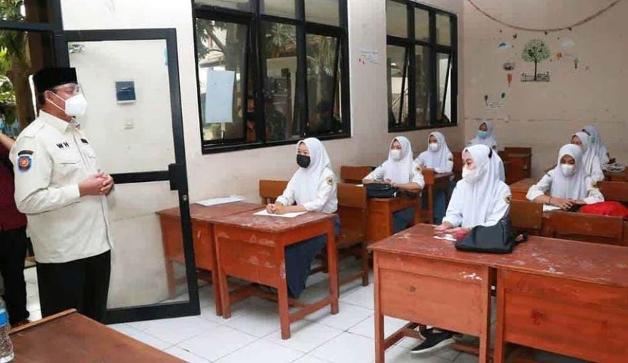 Kemendikbud Ristek Tinjau Pelaksanaan PTM 50 Persen di Provinsi Banten