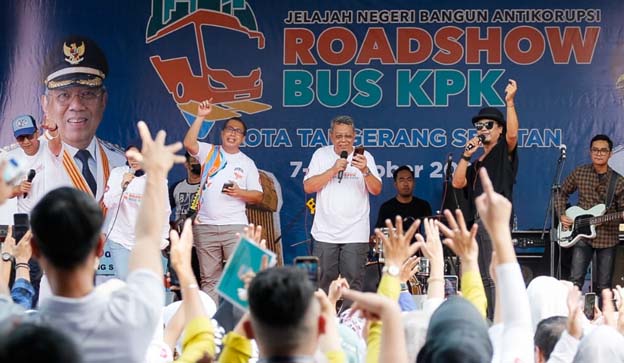 Roadshow Bus KPK Sosialisasi Antikorupsi di Tangsel Berjalan Sukses