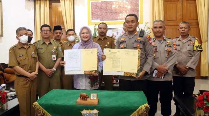 Pemkab Dan Polres Pandeglang Teken Kerjasama Ketertiban Umum