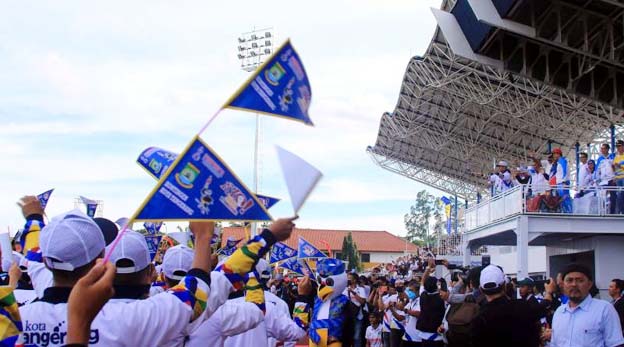 Arief Resmi Membuka Porprov VI Banten di Stadion Benteng Reborn