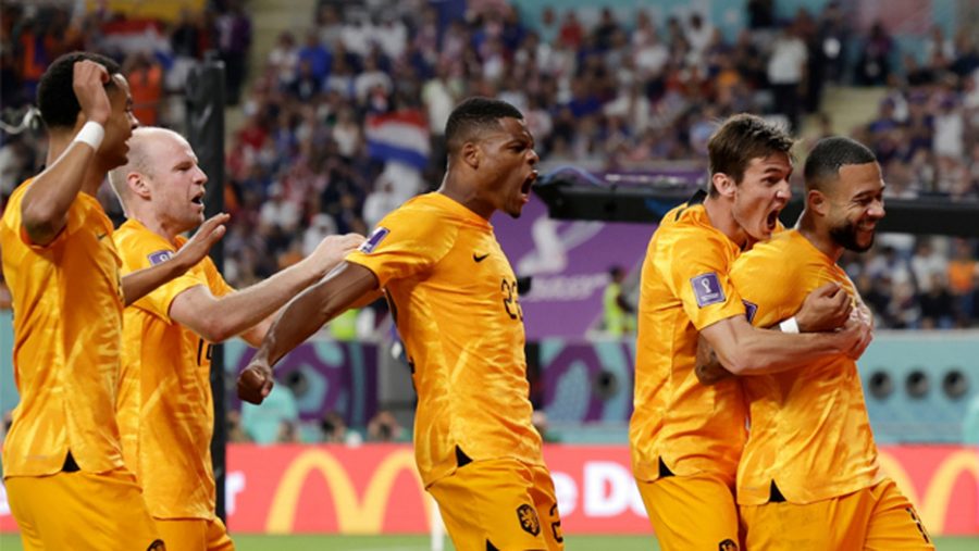 Belanda 3-1 Amerika: Oranje Masuk ke Perempat Final Piala Dunia