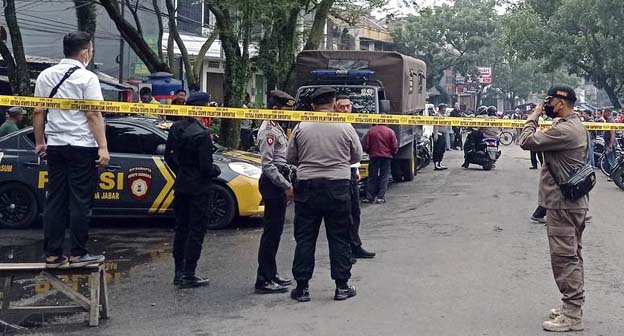 Terjadi Ledakan Bom Bunuh Diri di Polsek Astana Anyar Bandung