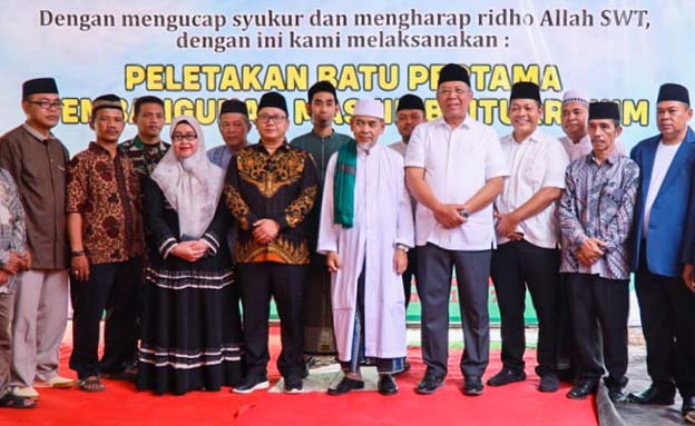 Walikota Benyamin Resmikan Pembangunan Masjid Baiturrahim