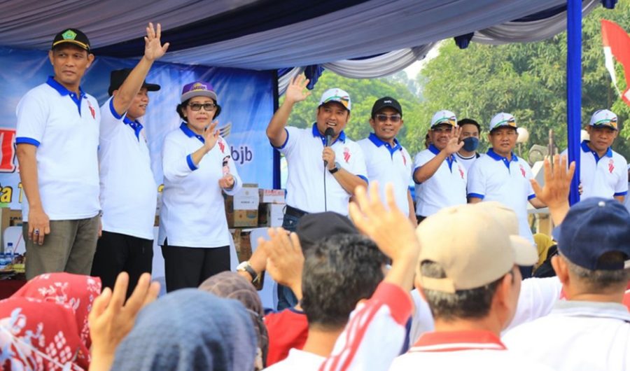 Peringati HGN, Puluhan Ribu Guru di Kota Tangerang Ikuti Gerak Jalan