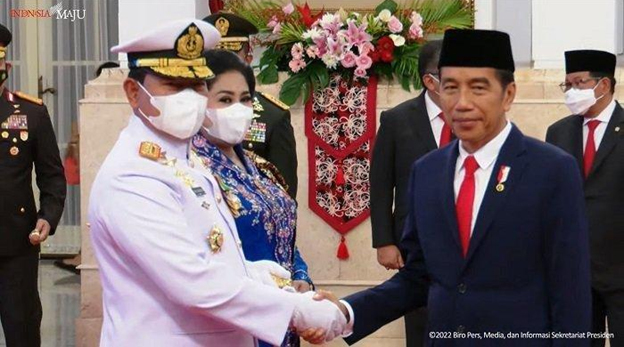 Presiden Jokowi Lantik Yudo Margono sebagai Panglima TNI