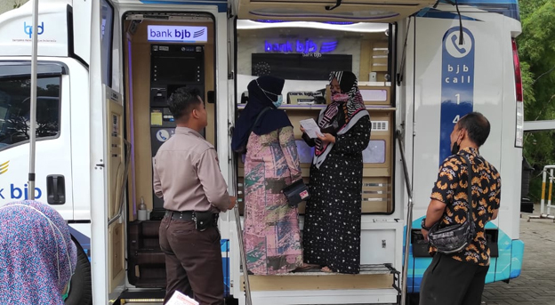 Pemkot Tangerang Hadirkan Layanan Mobil Diskon Pajak Keliling