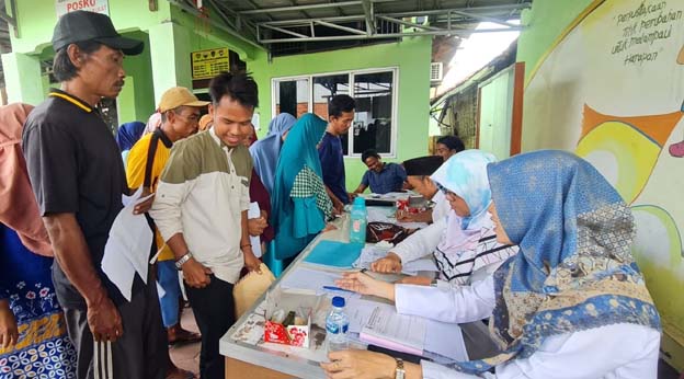 Pemkab Serang Jemput Bola Layani Adminduk di Pulo Panjang