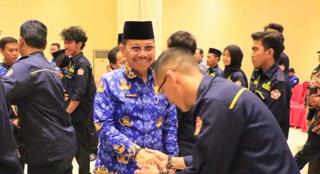 Sachrudin Lantik 70 Anggota Karang Taruna Kecamatan Cipondoh