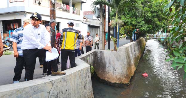 Antisipasi Banjir, Pilar Saga Tinjau Wilayah Reni Jaya Pamulang