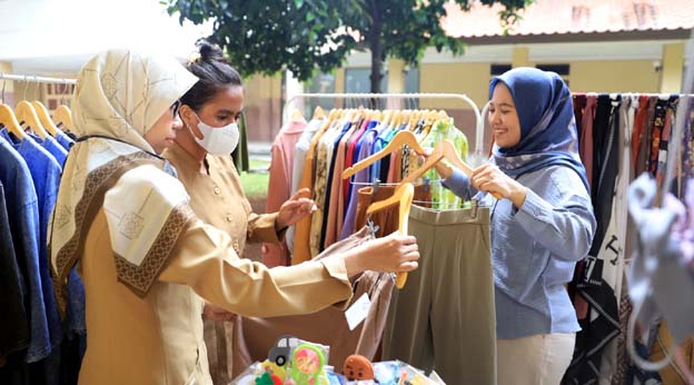 Disperindagkop UKM Kota Tangerang Hadirkan Bazaar