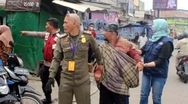 Satpol PP Kabupaten Tangerang 29 PMKS ke Panti Rehabilitasi