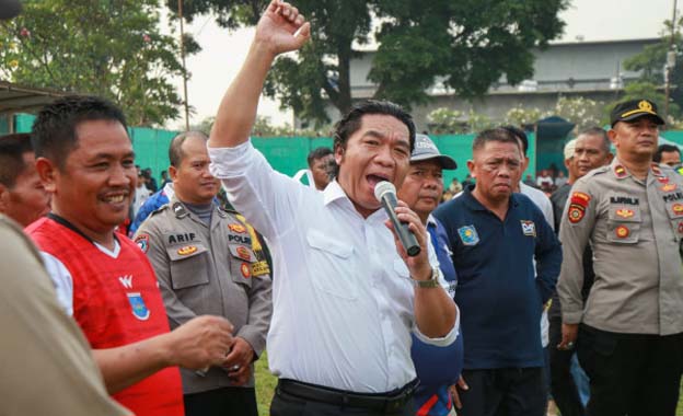 Al Muktabar Kick Off Final Turnamen Sepak Bola Paku Jaya Cup VIII