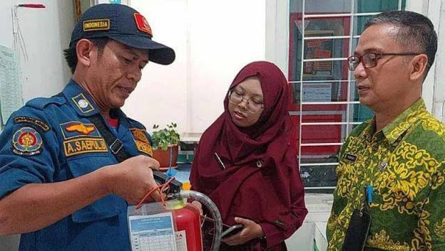 BPBD Kota Tangerang Lakukan Pengecekan APAR di Puskesmas