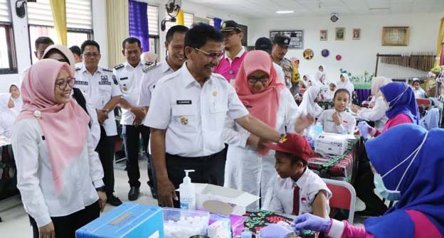 Pemkot Tangerang Mulai Kegiatan Bulan Imunisasi Anak Sekolah