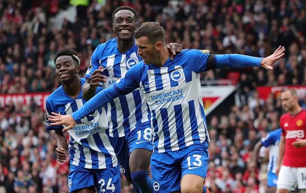 Brighton Tumbangkan Manchester United Dengan Skor 3-1