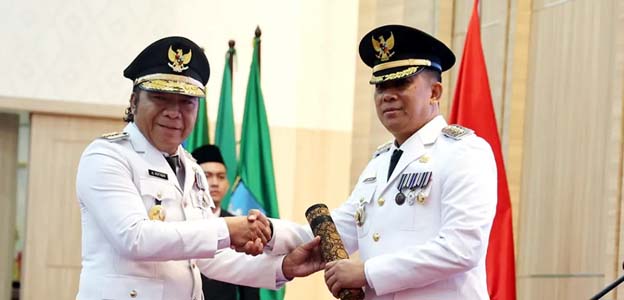 Pj Gubernur Al Muktabar Lantik Pj Bupati Tangerang Andi Ony Prihartono