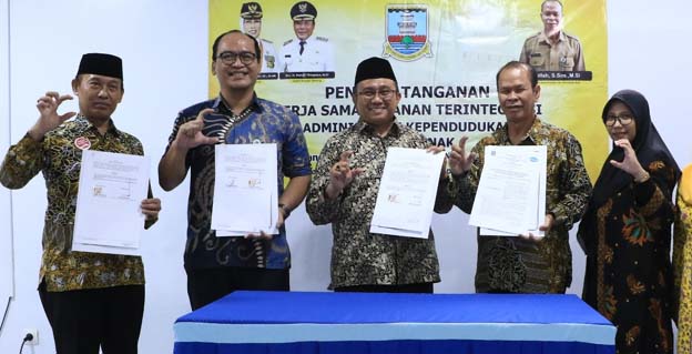 Disdukcapil Kabupaten Serang Teken PKS dengan 5 Rumah Sakit