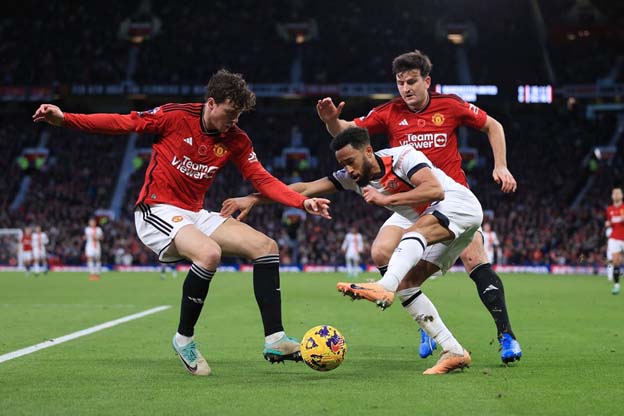 Victor Lindelof Buat Kemenangan Man Utd 1-0 Atas Luton Town