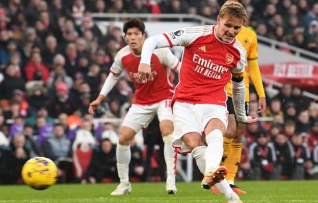 Arsenal 2-1 Wolves: Martin Odegaard Mencetak Gol Kemenangan