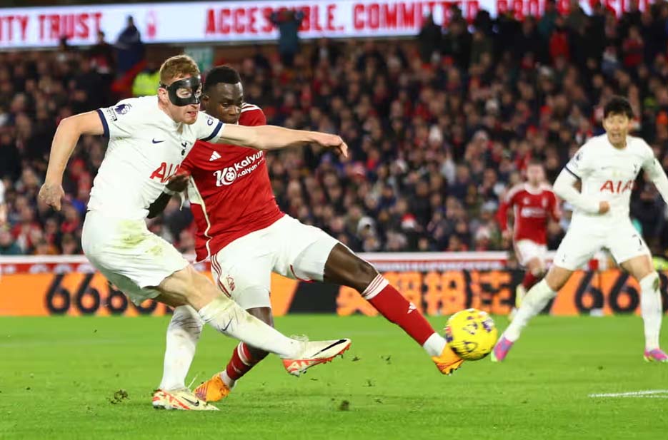 Hasil Pertandingan Nottingham Forest vs Tottenham: Skor 0-2