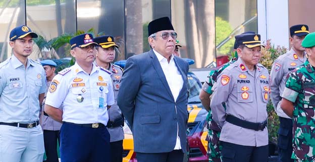 Walikota Benyamin Hadiri Apel Gelar Pasukan Operasi Lilin Jaya