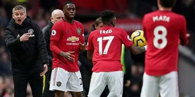 Klasemen Liga Inggris: Man United vs Man City hasil berimbang 3-3