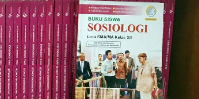 Buku Pelajaran SMA Berisi Link Situs Porno, P2G Minta Mendikbud Menindaklanjuti