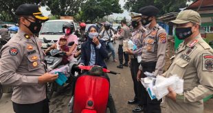 Satgas Aman Nusa 2021 Bagikan 15.000 Masker di Pasar Kalodran