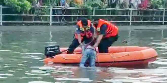 Seorang Bocah Tewas Tenggelam saat Berenang di Waduk Cipondoh Makmur