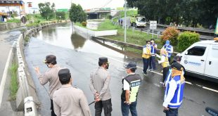 Terendam Dua Hari, Kakorlantas Tinjau Exit Tol Bitung Tangerang