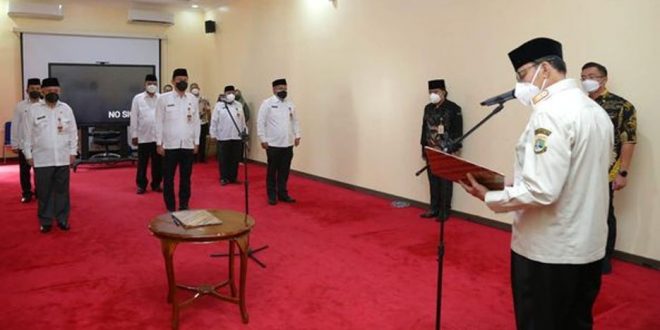 Gubernur Lantik 6 Pejabat Tinggi Pratama Provinsi Banten