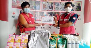 BMCI Salurkan Bantuan Donasi Konsumen Alfamart untuk Relawan PMI Kota Tangerang