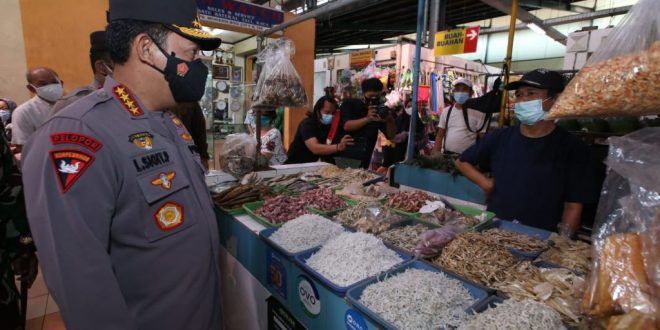 Kapolri Tinjau Posko PPKM di Pasar Modern BSD Kota Tangsel