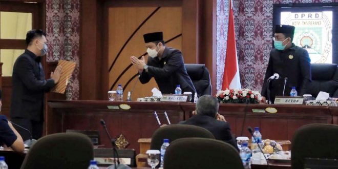 DPRD Kota Tangerang Sahkan 5 Raperda di Akhir Tahun 2021