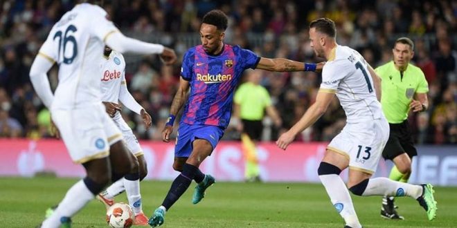 Hasil Pertandingan Barcelona vs Napoli Berakhir Imbang 1-1