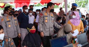 Kapolda Banten Tinjau Pelaksanaan Vaksinasi di PT Indomarco Prismatama