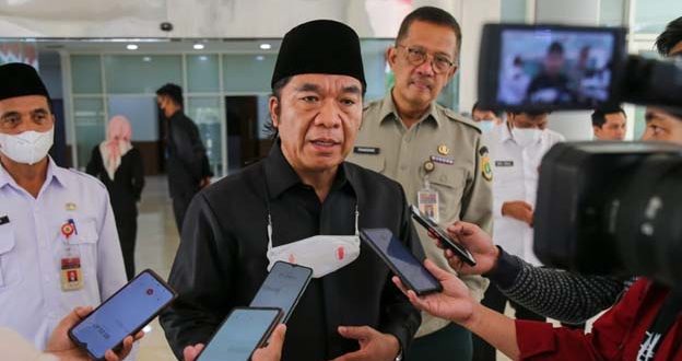 Pj Gubernur Banten Sampaikan Penyusunan Raperda APBD T.A 2023