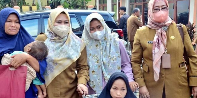 Pemkab Pandeglang Salurkan 5 Jenis Bantuan Sosial untuk Masyarakat