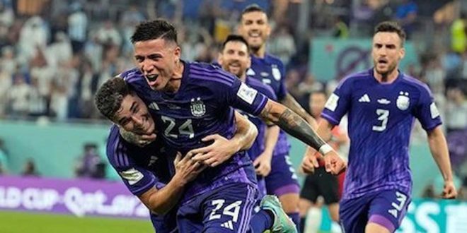 Polandia 0-2 Argentina: Tim Tango Melaju ke Babak 16 Besar