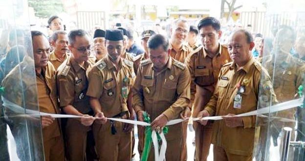 Wali Kota Serang Syafrudin Resmikan Kantor Kelurahan Kasunyatan