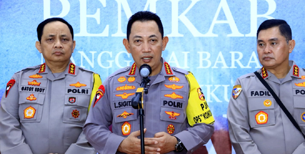 Kapolri Pimpin Latihan Taktik 8 Satgas Pengamanan KTT Asean