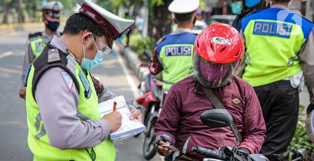 Polri Kembali Berlakukan Tilang Secara Manual