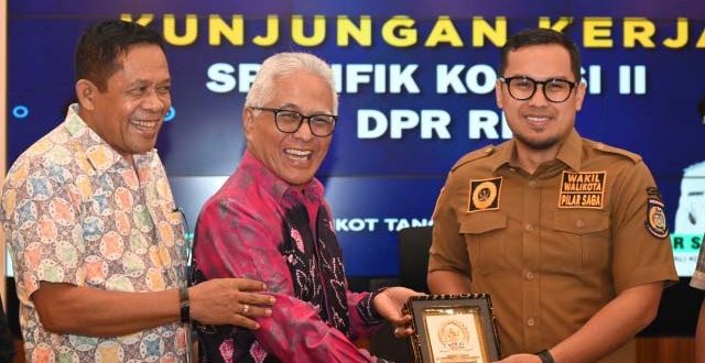 Komisi II DPR Tinjau Kesiapan Kota Tangsel Hadapi Pemilu 2024