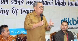 Benyamin Davnie Buka Kegiatan Peningkatan Literasi Guru PAI