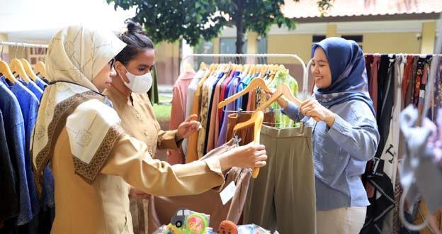 Disperindagkop UKM Kota Tangerang Hadirkan Bazaar