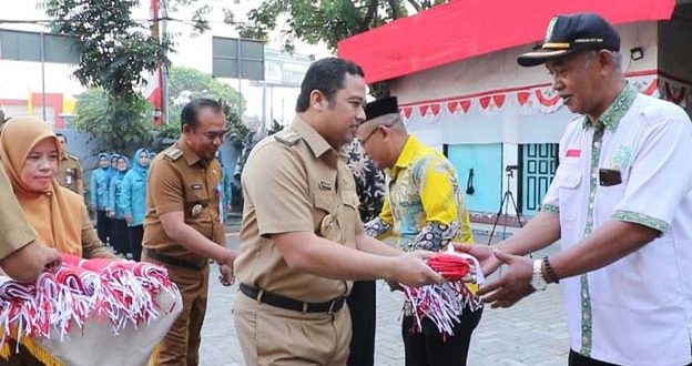 Sambut HUT RI ke-78, Kecamatan Ciledug Pasang 1000 Bendera